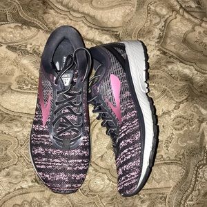 Brooks Women's Ghost 10 Running Shoe